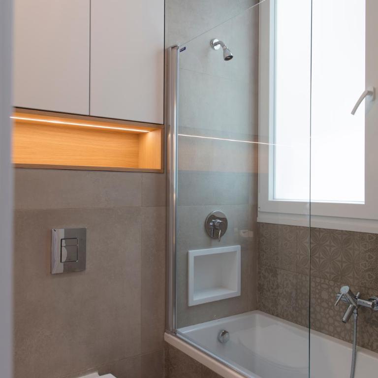 FLORIT FLATS - Chic and Central in a lively but quiet area All walking distance - Apartment - 42