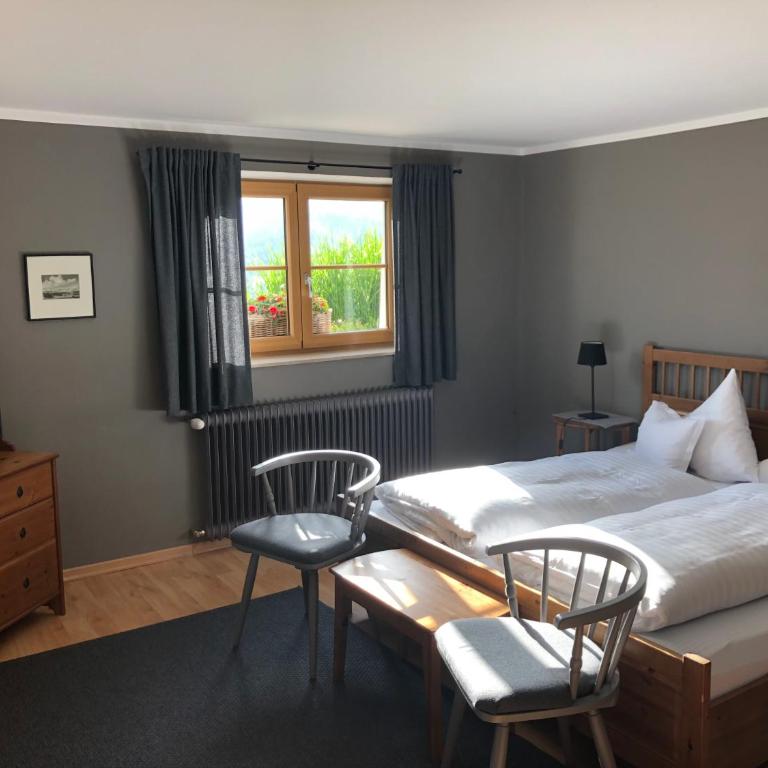 Pension Hinterseer - Apartment mit 2 Schlafzimmern und Terrasse - 3