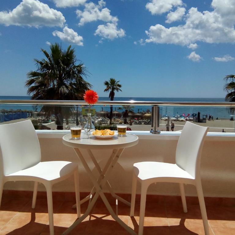 NUEVO Roca Chica, Primera Línea Playa,Torremolinos - Estudio - 1