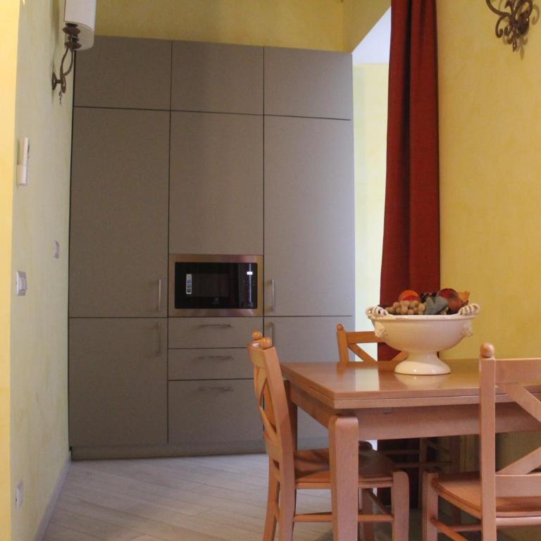 Residenza San Calisto - One-Bedroom Apartment - 7