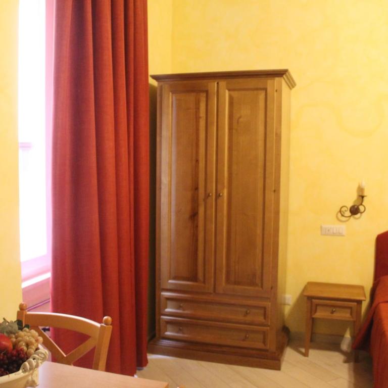 Residenza San Calisto - One-Bedroom Apartment - 3