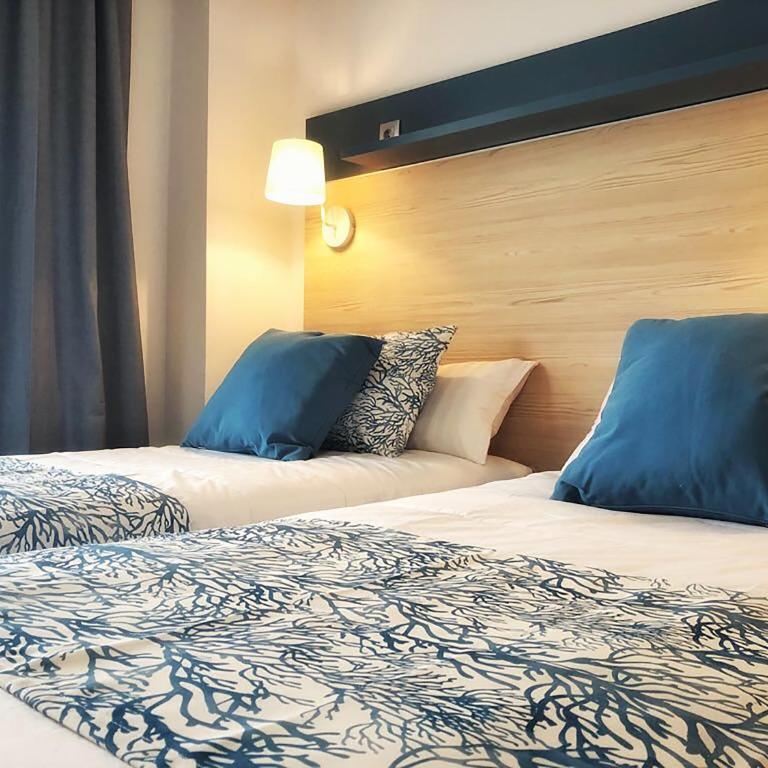 Hotel Salou Beach Family Rentalmar - Habitación Familiar (4 adultos) - 15