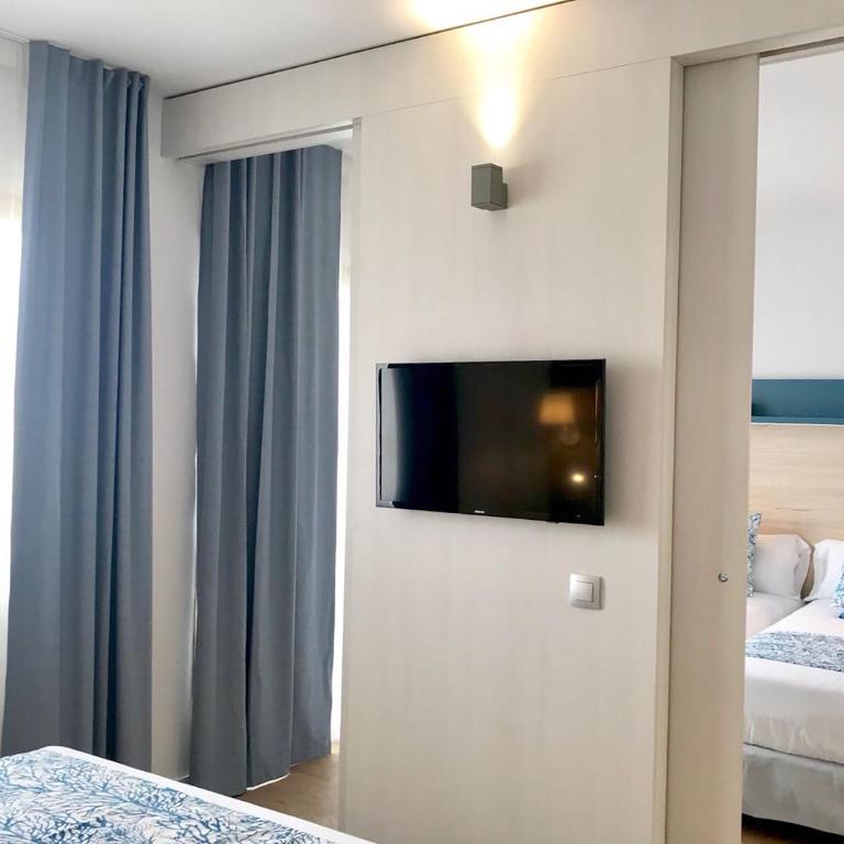 Hotel Salou Beach Family Rentalmar - Habitación Familiar (4 adultos) - 19