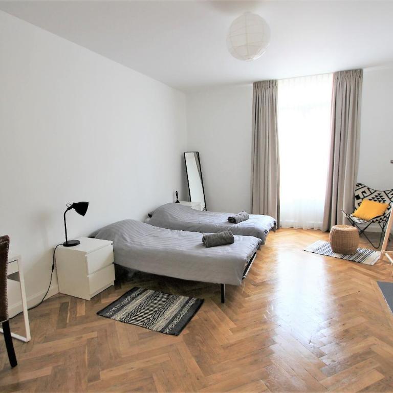 RUE D'ANTIBES CENTER - Appartement - 6