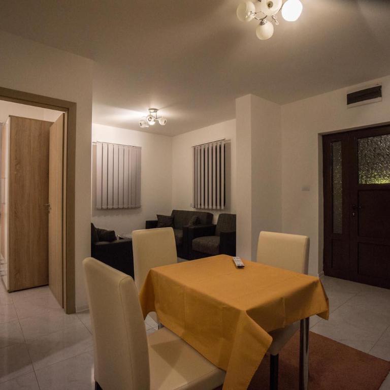 Apartmani Spasojevic - Apartment - Ground Floor - 9