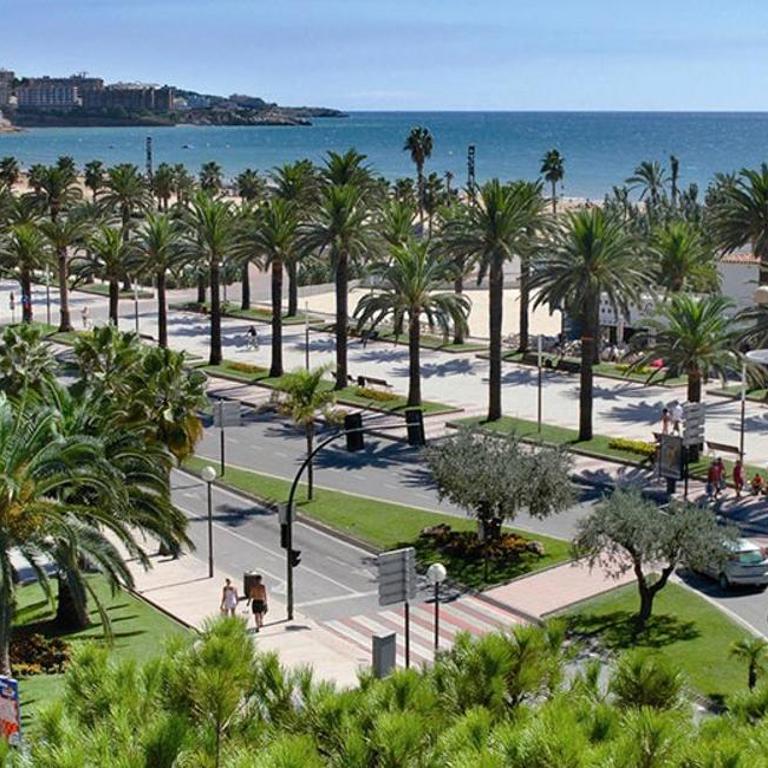 Apartamento playa LLevant mejor zona Salou - Apartment - 21