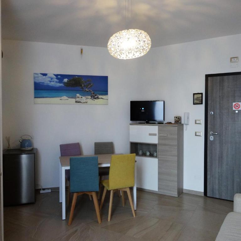 Due Agosto Apartments - One-Bedroom Apartment - 2