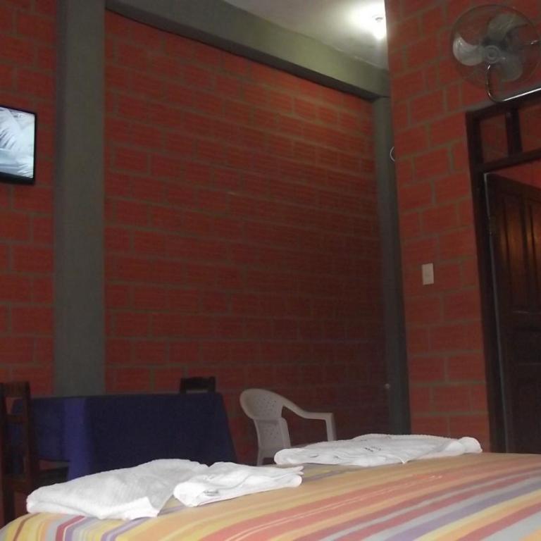 Hotel Ambaibo - Habitación Individual con baño privado - 1