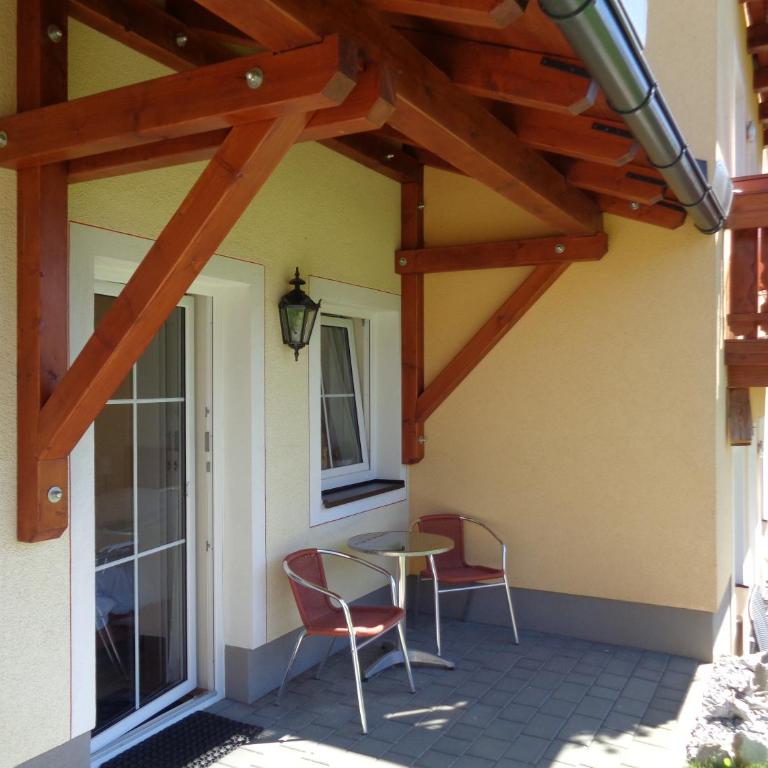 Eckenhof - Doppelzimmer mit Terrasse - 7