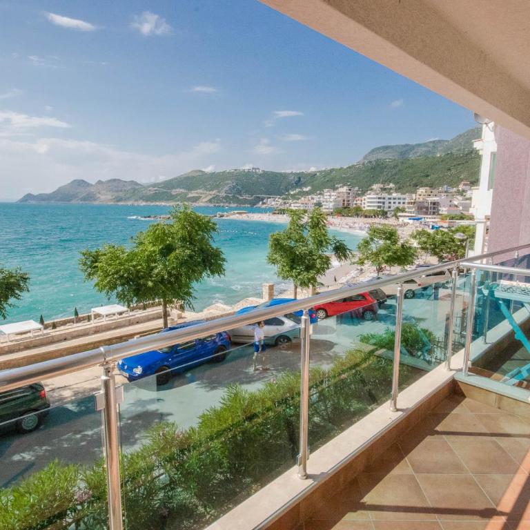 Apartments Palma - One-Bedroom Apartment with Sea View (4 Adults) - 1