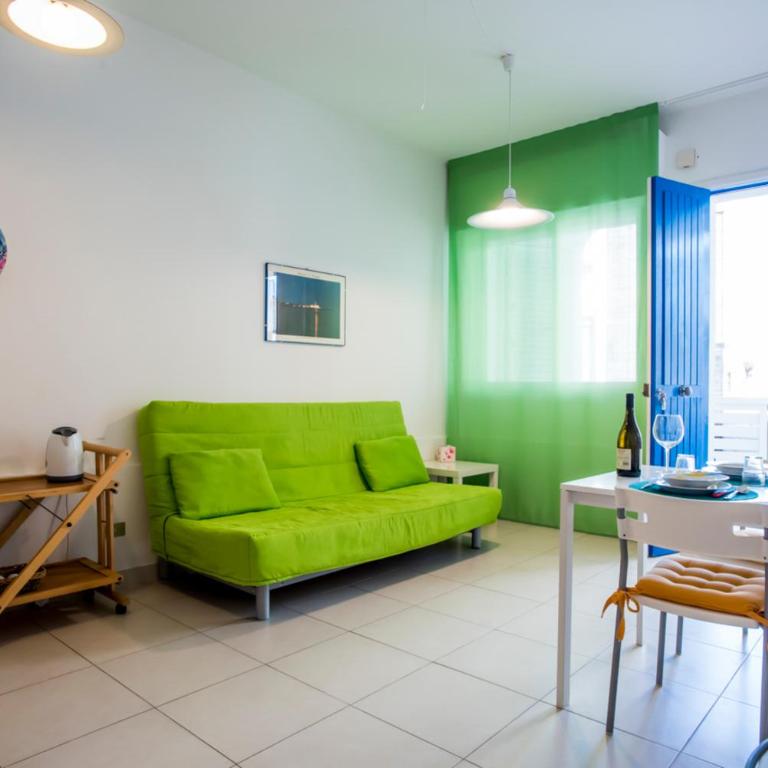 DELPOSTO Marina di Ragusa (az) - Appartamento con 1 Camera da Letto - 3