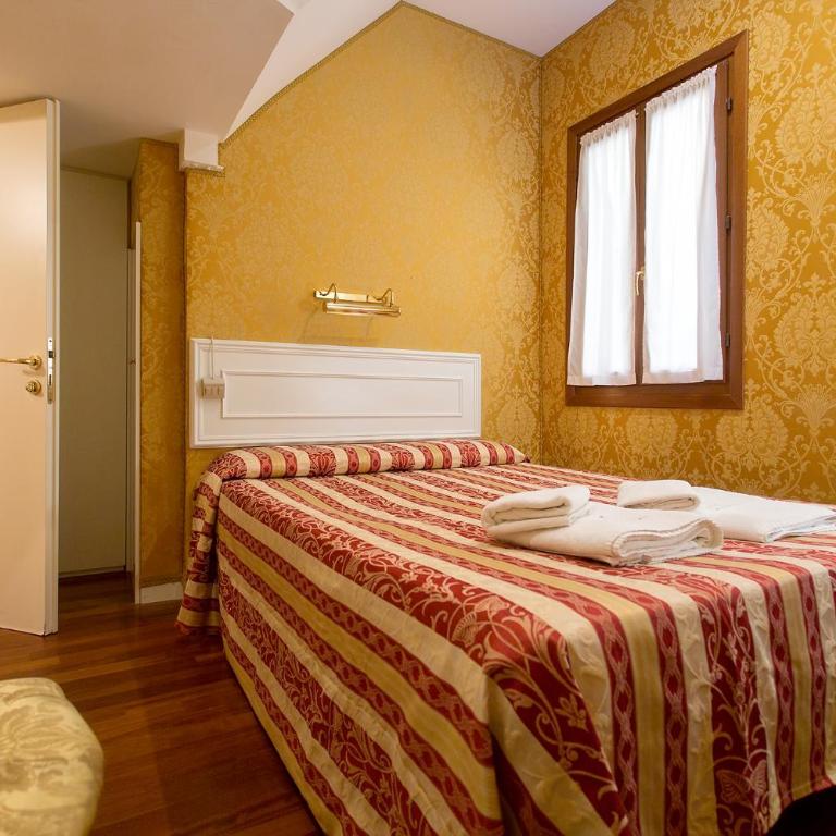 Residenza Goldoni - Camera Matrimoniale Economy - 6