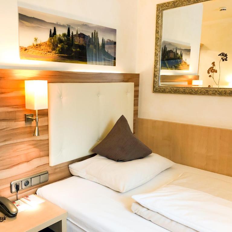 City Hotel Ost am Kö - Standard Einzelzimmer - 11