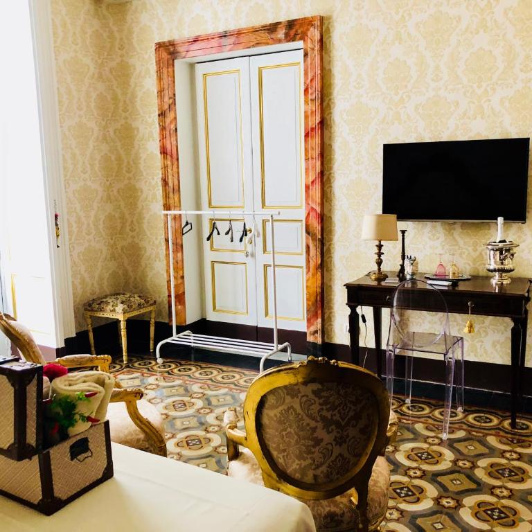 Dimora Umberto - Double Room with Private External Bathroom - 17