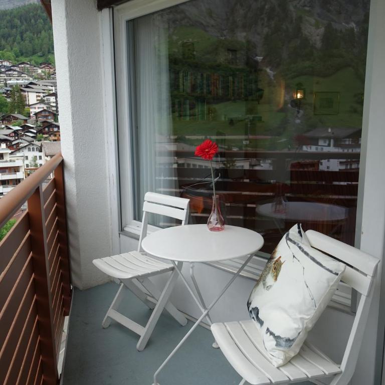 Studio Willimann Haus Dala im 4 Stock - Studio mit Balkon - 3