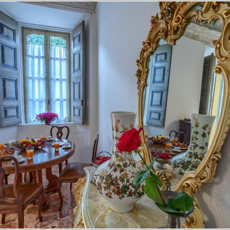 VILLA VINICIA, pool, jacuzzi, airco - Suite con Vasca Idromassaggio e Vista Giardino - 9