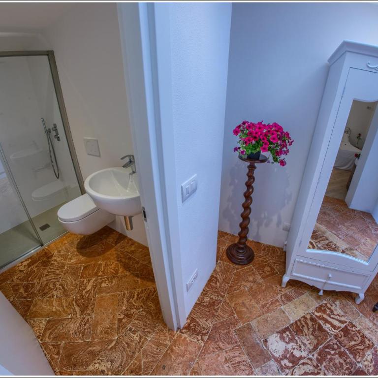 VILLA VINICIA, pool, jacuzzi, airco - Monolocale con Vasca Idromassaggio - 4