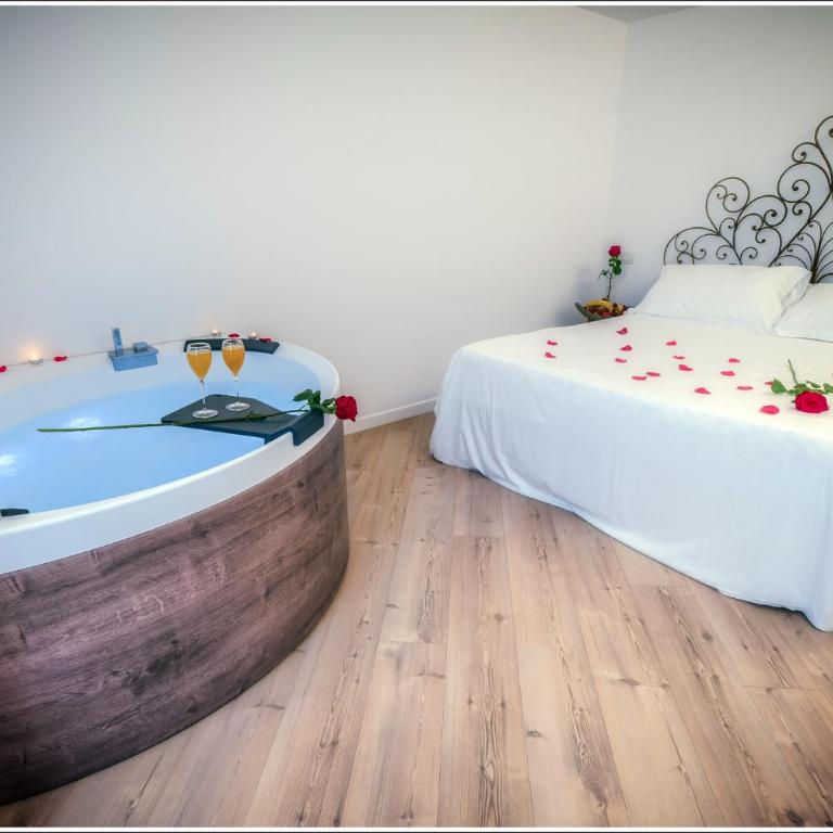 VILLA VINICIA, pool, jacuzzi, airco - Monolocale con Vasca Idromassaggio - 10