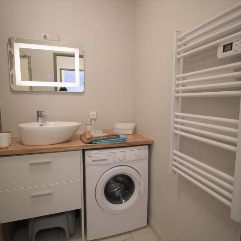 Tout confort ! Calme, Climatisation, Parking gratuit, Grande Terrasse, Ascenseur, Wifi - Apartment mit Blick auf die Berge - 10