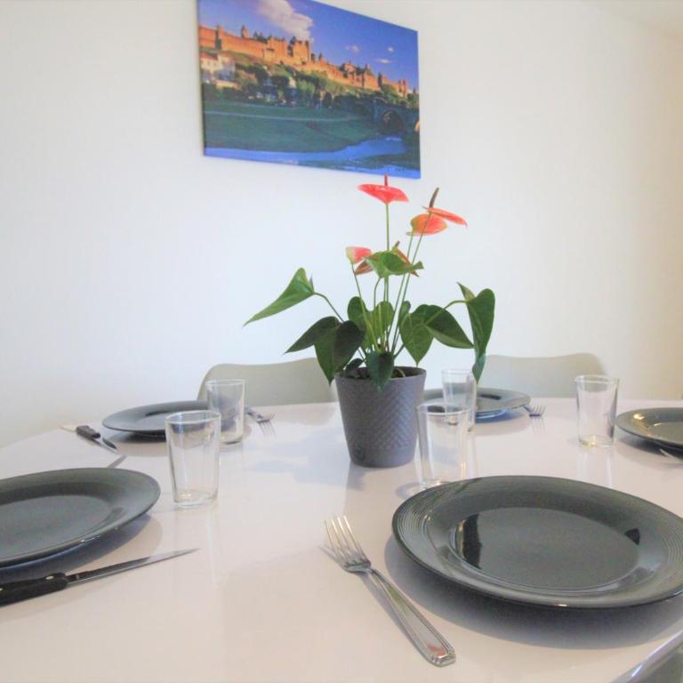 Tout confort ! Calme, Climatisation, Parking gratuit, Grande Terrasse, Ascenseur, Wifi - Apartment mit Blick auf die Berge - 4