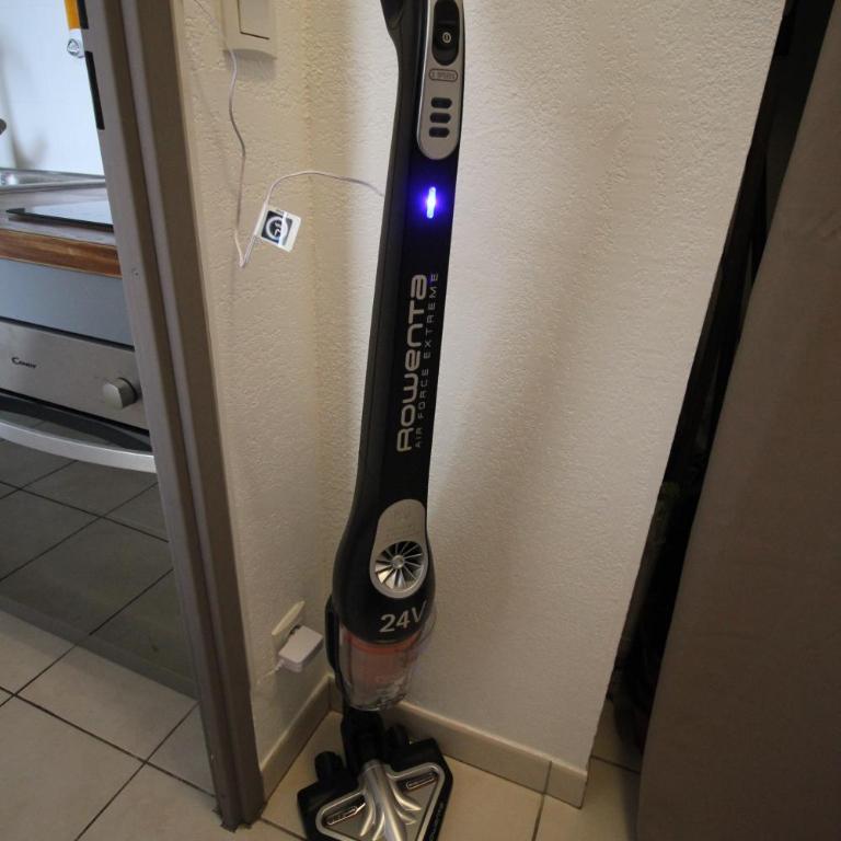Tout confort ! Calme, Climatisation, Parking gratuit, Grande Terrasse, Ascenseur, Wifi - Apartment mit Blick auf die Berge - 18