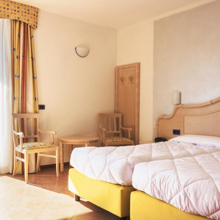 Surf Hotel Pier - Montagnoli Group - Camera Familiare Superior - 2
