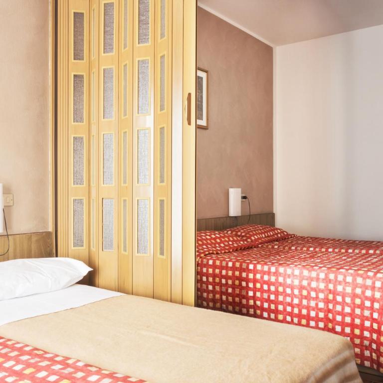 Surf Hotel Pier - Montagnoli Group - Camera Familiare - 2