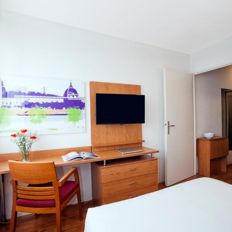 Séjours & Affaires Lyon Saint-Nicolas - Estudio - 4