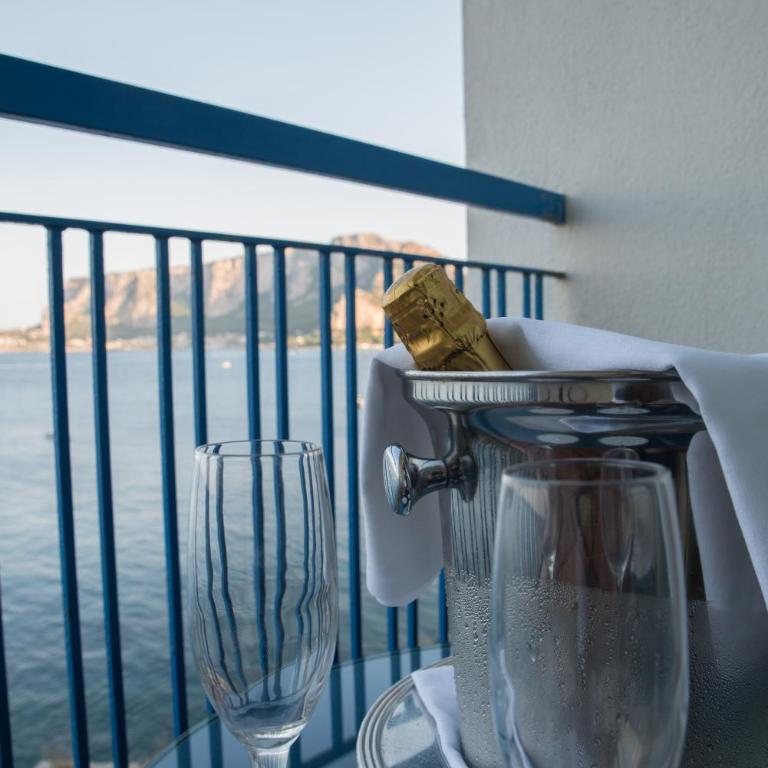 Splendid Hotel La Torre - Quadruple Room with Sea View - 2