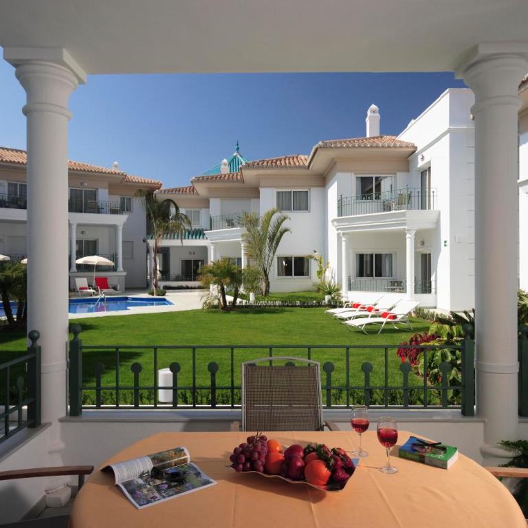 Apartamentos Marina Turquesa - Villa de 3 dormitorios con piscina privada - 3