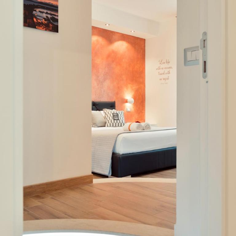 Coral Bay Charming House - Camera Matrimoniale Deluxe con Balcone - 13