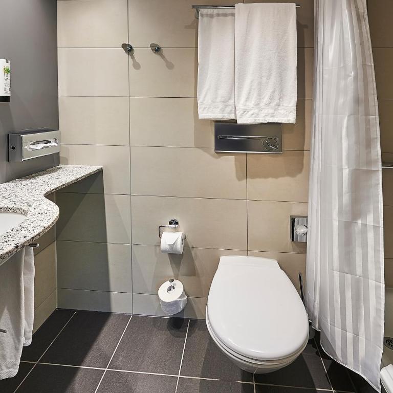 Hotel Central Luzern - Standard Doppelzimmer - 8