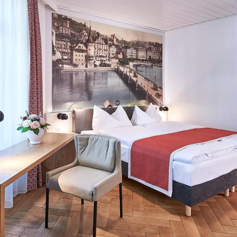 Hotel Central Luzern - Standard Doppelzimmer - 5
