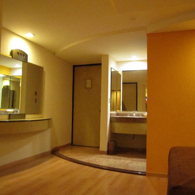 Panorama Hotel - Habitación cuádruple - 4