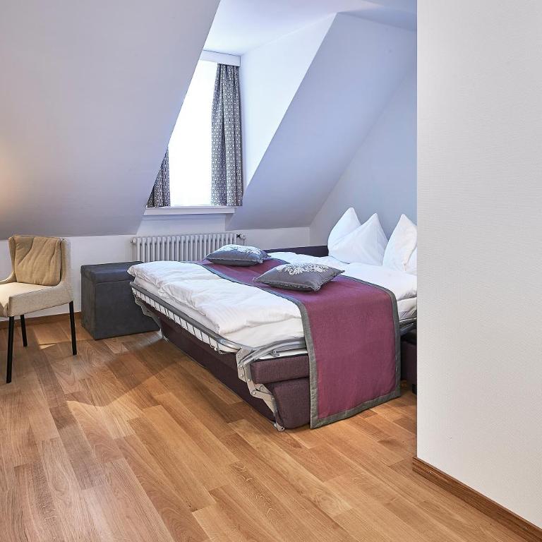Hotel Central Luzern - Superior Familienzimmer - 8