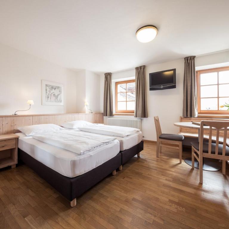 Hotel Masatsch - Habitación Doble Superior - 1 o 2 camas - 15