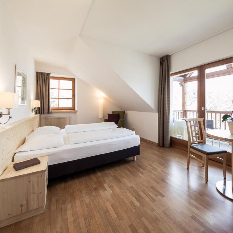 Hotel Masatsch - Habitación Doble con balcón - 1 o 2 camas - 1