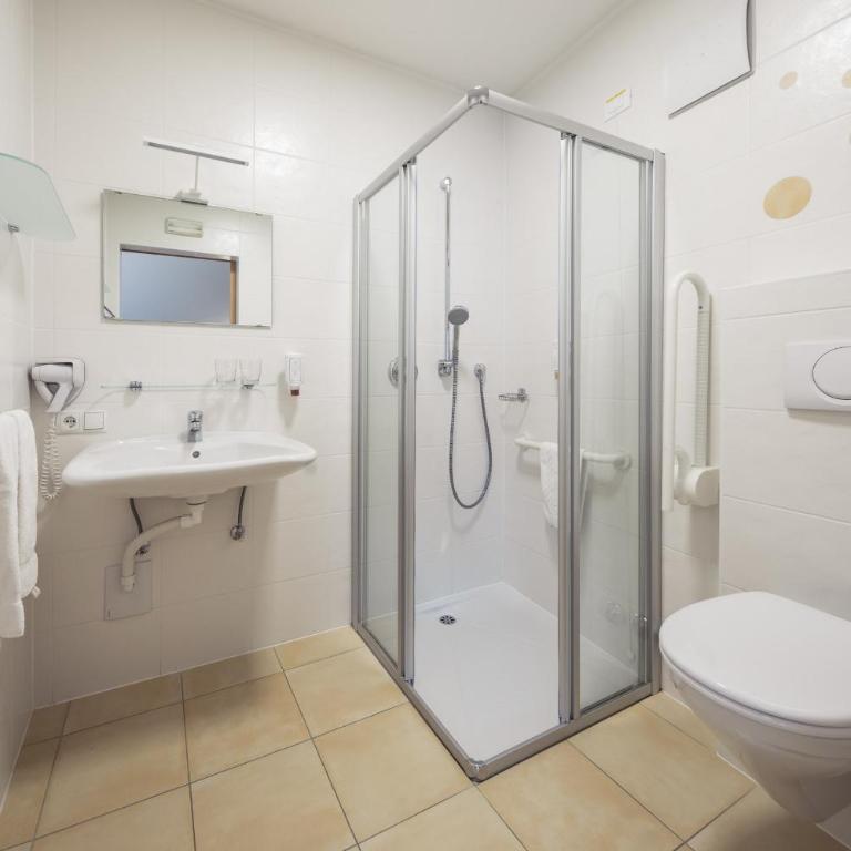 Hotel Masatsch - Habitación Doble con balcón - 1 o 2 camas - 6