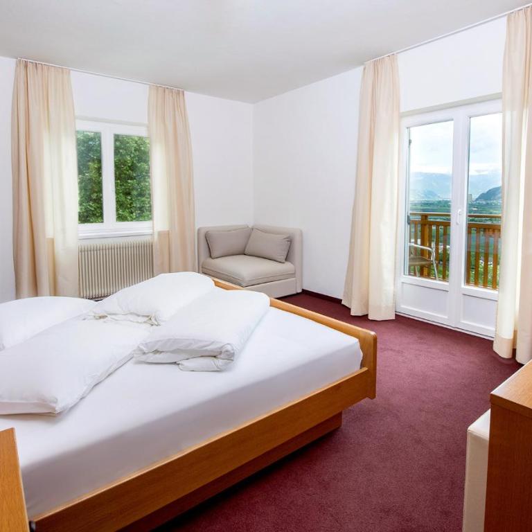 Hotel Sigmundskron - Camera Matrimoniale con Balcone - 1
