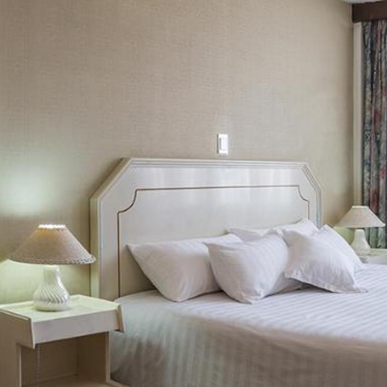 Gran Hotel Ambassador - Suite con cama extragrande - 2