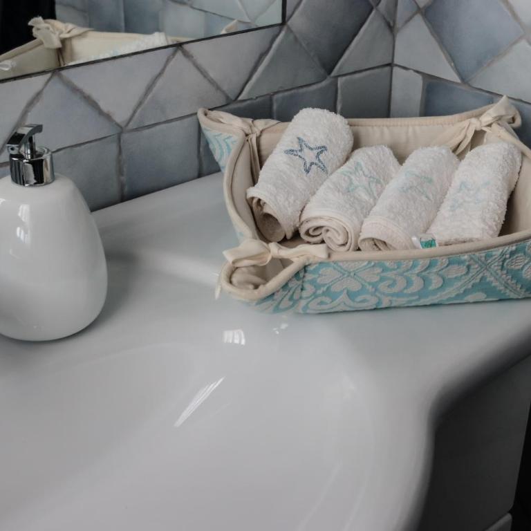 Rental Villa BB - Camera Matrimoniale con Bagno Privato - 8