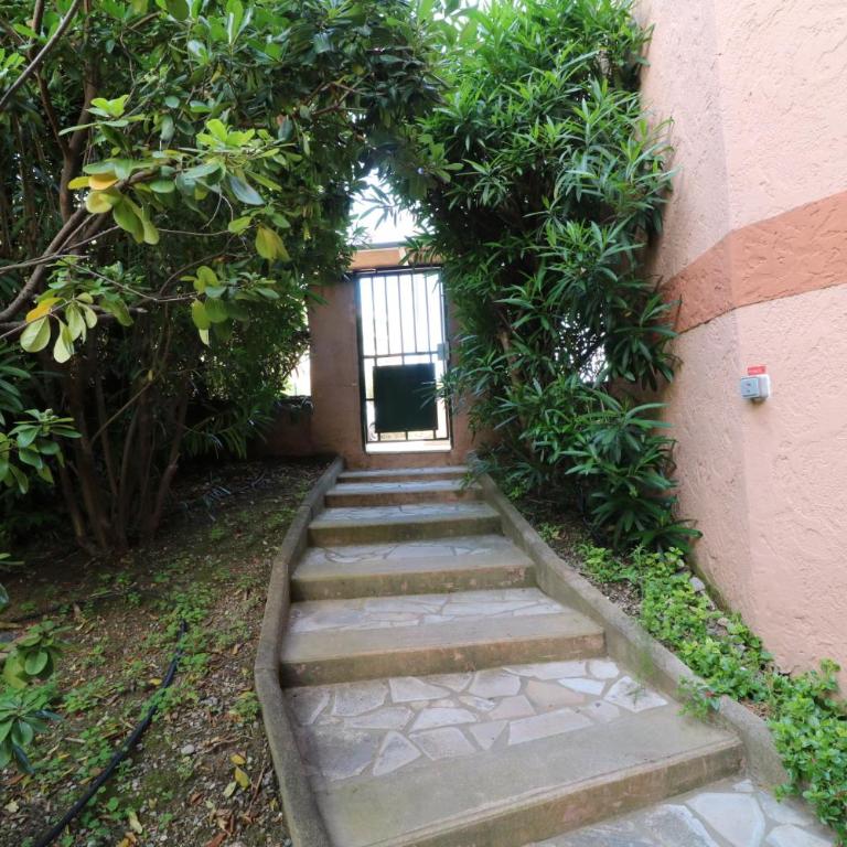 Studio beautiful sea view direct beach access parking AC - Studio - Vue sur Mer - 16