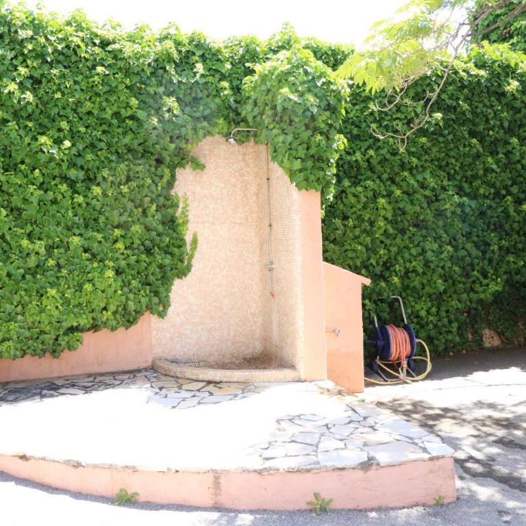 Studio beautiful sea view direct beach access parking AC - Studio - Vue sur Mer - 19