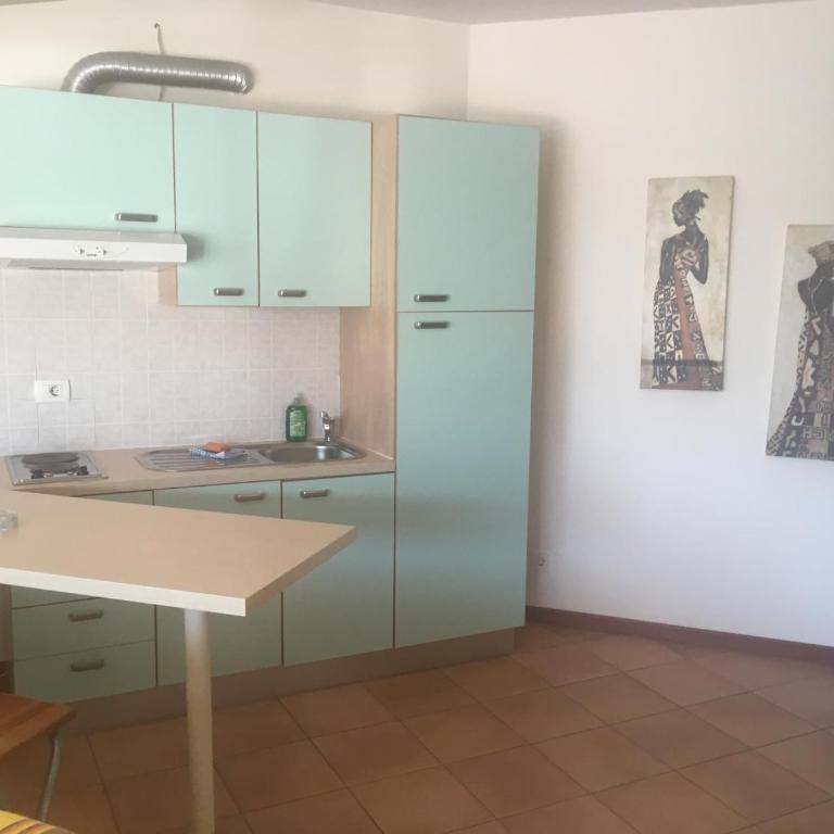 Apartments Boka Residence - Apartment with Garden View - 1