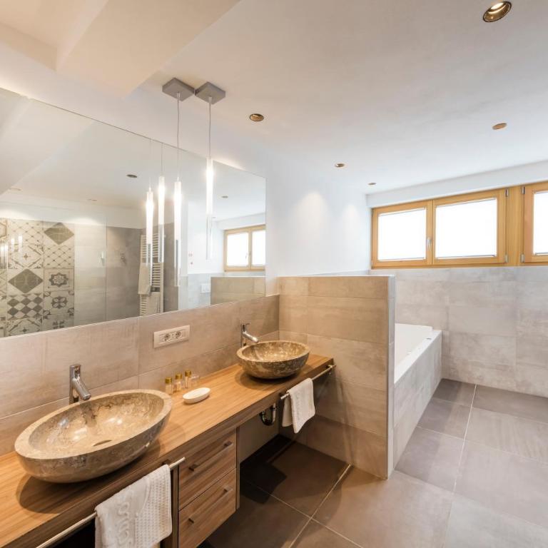 Hotel Schlosswirt - Junior Suite con Sauna - 4