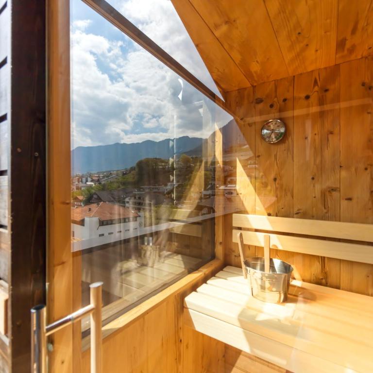 Hotel Schlosswirt - Suite Deluxe con Vasca Idromassaggio - 6