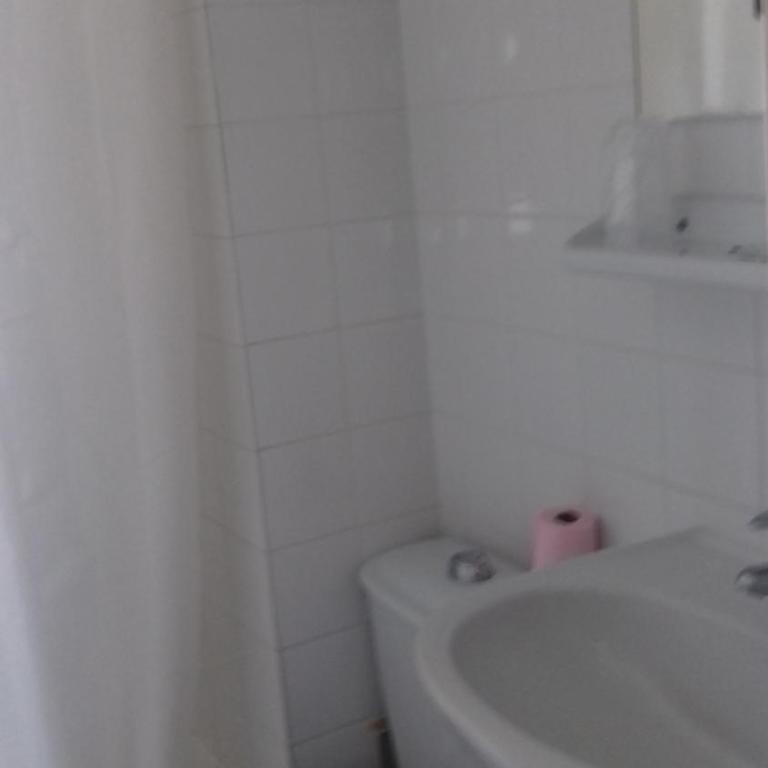 Hotel le Bon Soleil - Chambre Double avec Salle de Bains Privative - 2