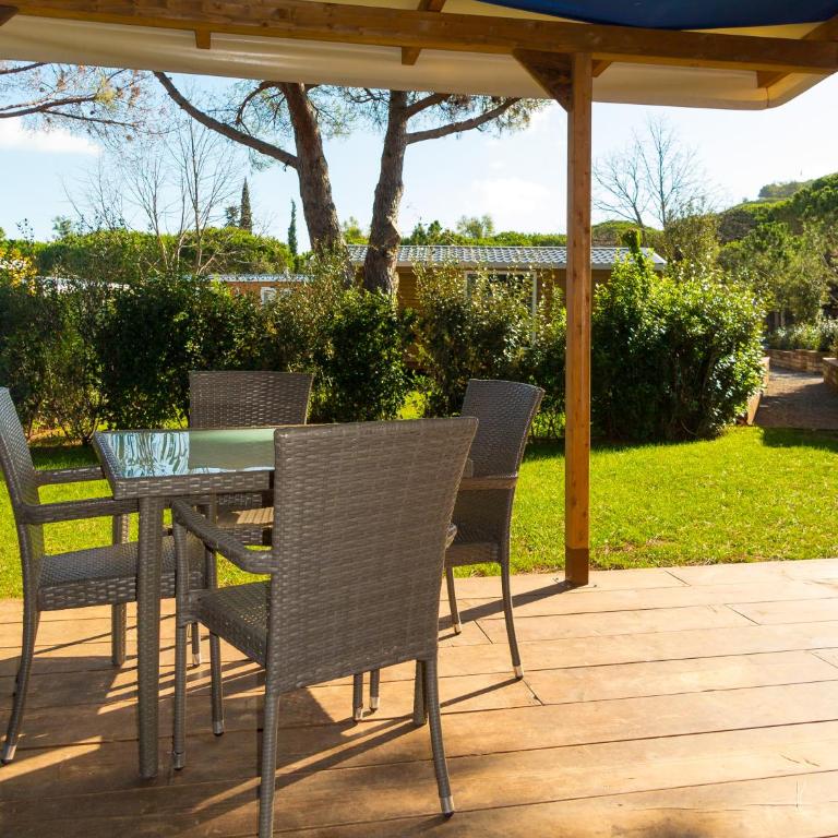 Camping Lacona Pineta - Chalet Comfort - 7