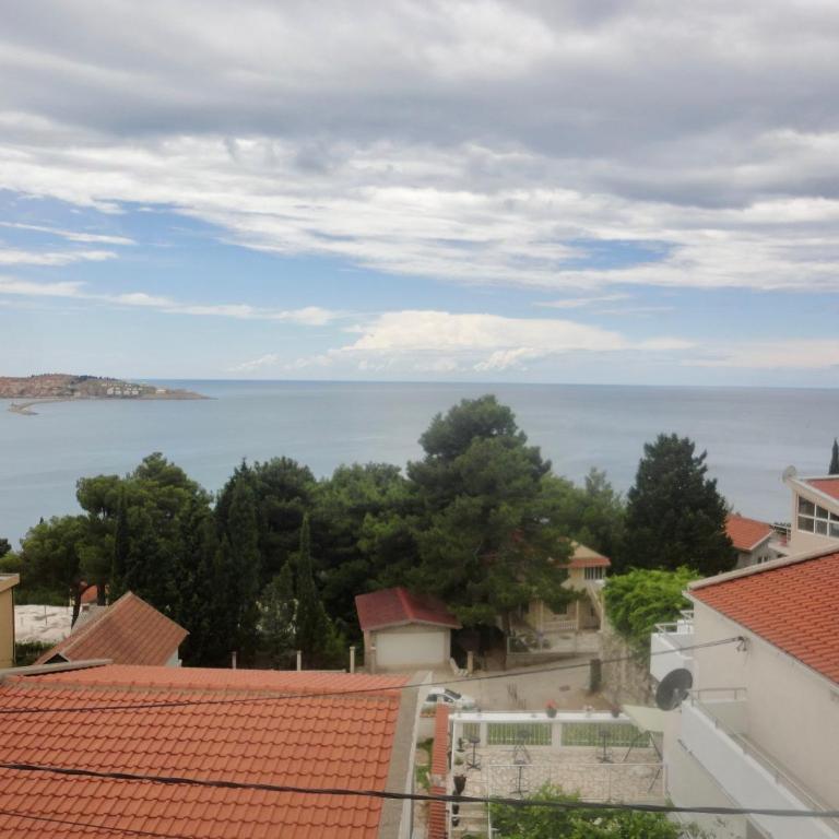 Brankas Apartments - Apartment with Terrace - 33
