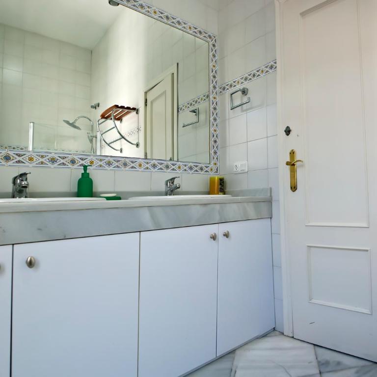 Amplitud en el corazón de Sevilla - Parking gratis - Apartamento - 32